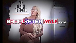 Milf In Sexy Lingerie Pays Back To Her Cheating Husband