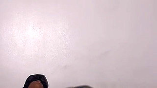 My Roommate Is Good on Bed