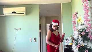 Christmas Cleaning Mouthy Dame Farts in front of Glrlfriend