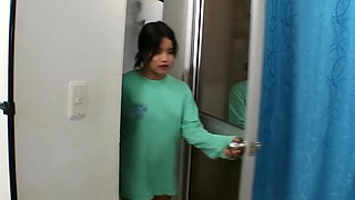 Domiciliario Accepts A Fuck In Exchange For Pizza L