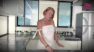 Hot Granny Masturbates While Watching Her Two Stepdaughters Touching Each Other in the Pool