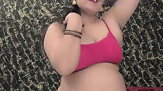 Puja Bhabhi Fingerings Pink Pussy