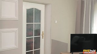 Premature ejaculator shoots his load with fabulous cougar - full vignette