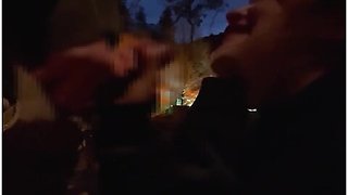 可愛い女子大生か全裸て露出散歩 紅葉の名所て野外フェラチオryoyuu素人カッフル/年の差//美少女/スマホ撮影/口内射精/スタイル抜群/美乳/スリム/english Subtitle