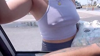 The Traffic Light Vendor: Tifanny Gets Sucked Off and Swallows Cum in Public