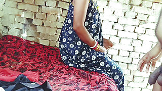 Bhaiya ne Suman bhabhi ke chut chod ke nighty me mall gira diya.indian desi village pregnant wife ki hard sexy hindi video