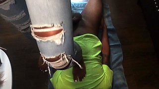 Amateur Foot Fetish Girlfriend Sucks and gives a Footjob