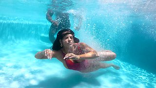 Latina milf Sandy Love gets her pussy pounded by bbc