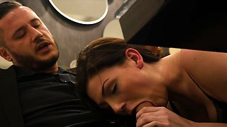 Slender beauty reverse rides cock in marvelous hardcore perversions