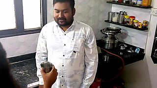 Indian woman with a banging body is fucked in the kitchen