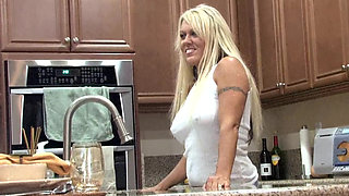 Blonde MILF Chennin Blanc shows off her hot body