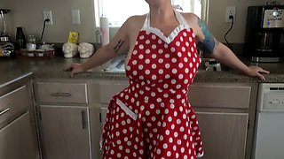 Sons Chores For Stepmommy Feet And Impregnation Taboo Roleplay