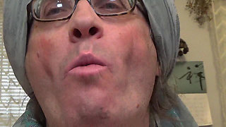 Housewife Serge Lusin. 2025e