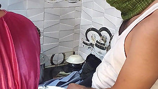 Fucked Bhabiji Working in the Kitchen When No One Was in the House! in Real Hindi Voice