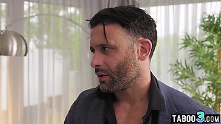 Horny wife gives one last taste of her arse