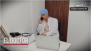 Max Betancur, Mariana Martix And Maxx Betancur In Marianas Anatomy Chapter : The Surgeon Puts His Penis In The Bathroom During The Night Shift