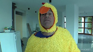 18-Year-Old Mary Monroe Gets An Anal Creampie in POV