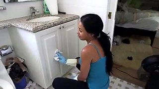 Maid catches guy playing with himself