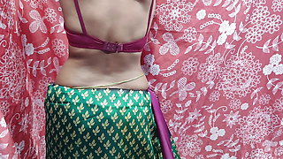 Sexy housewife saree wearing and boobs press by the servant