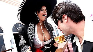 Cinco De Mayo With Charles Dera, Diamond Kitty - Brazzers