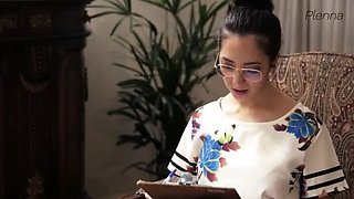 Big Dick Patient Gets Tantric Massage & Pleasure Lesson From Sexy Latina Lis del Castilho