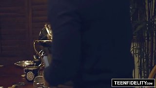 TEENFIDELITY - Schoolgirl Michelle Taylor Creampie Sex Ed