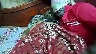 Video of Aunty and Delivery Boy Excited for Rain