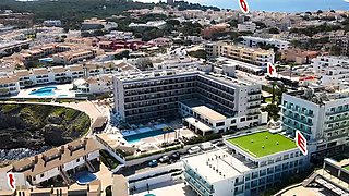 German blonde milf Wild Bunny makes blind date in the car