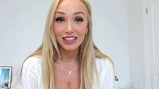 Peeing blonde fetish babe uses toy in her tight pussy