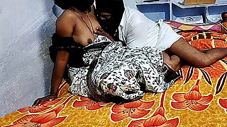 Indian Hot Wife Homemade Pussy Licking Blowjob Footjob Fucking