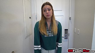 Avery Cristy gives a perfect deep throat