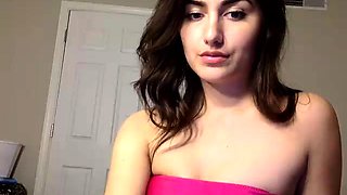 Lovely brunette teen puts her sexy body on display on webcam