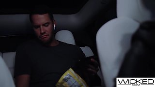 Blonde Milf Stops The Car And Starts Fucking Her Client - Blake Blossom