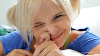 Spicy tart hot solo erotic scene