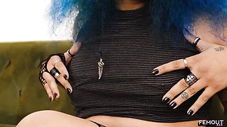 Watch vivid sweetie pie's action