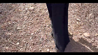 Rahul called a Muslim girl from the village, who worked in farming, to his farm and trapped her with his words.