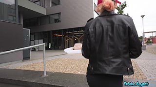 Martin Gun's Wild Cleaning in Steamy Encounter