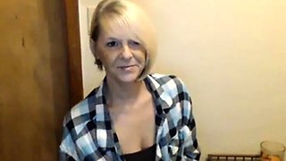 Smoking Hot Milf Sex Chat on Webcam