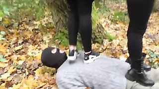 Trampling Austria - mom scene