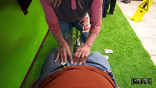 Fruity bimbo emotional xxx scene