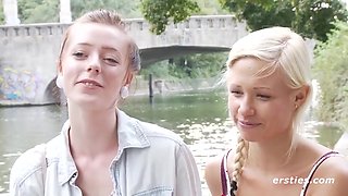Lesbian Fingering - Born In Berlin, She Fucks Her Friend From Hh