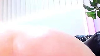 Hot ass brunette vibrator close up masturbation