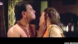 Immerse in Desi passion with an explosive, intimate finale