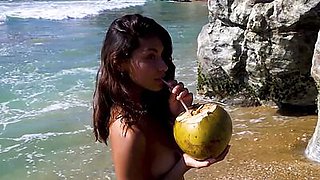 Tiny Mexican teen hottie Carolina Reyes gets fully naked on the beach
