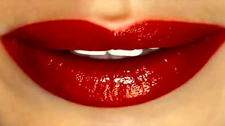 Gabriella Paltrova Smashing In The Living Bedroom With Her Cupcakes - Juliana Grandi