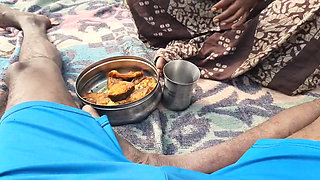 Desi bhabhi Ne Daru Piya aur land chusa outdoor