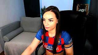 Cute amateur webcam teen girl toying pussy on webcam