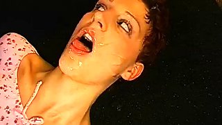 Blond brunette teens in threesome