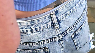 He walks in on me in the bathroom and pounds my pussy