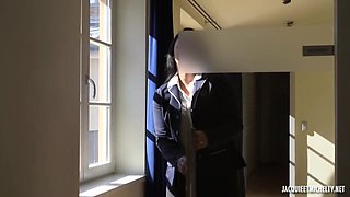 Caly, 35, likes to be in charge! - Jacquie et Michel TV